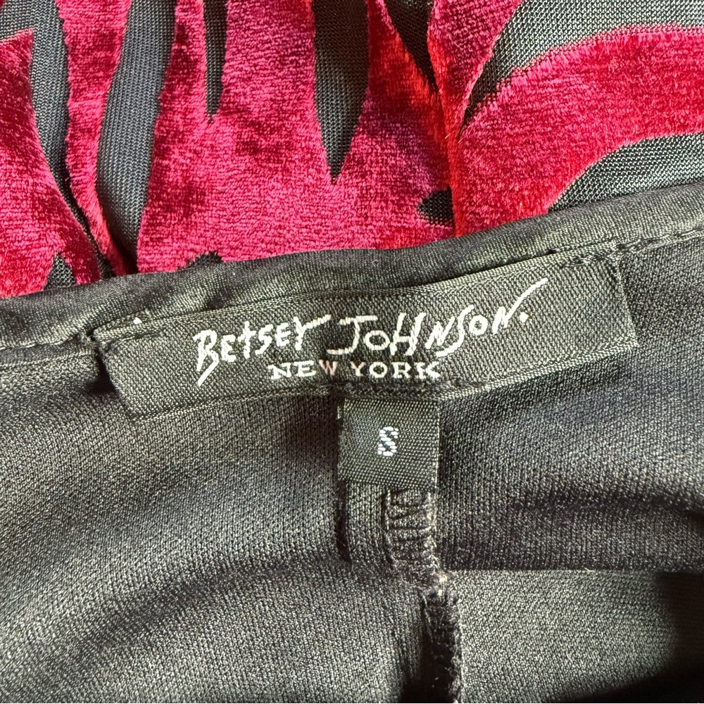 Vintage 90s/Y2K Betsey Johnson Blood Red Gothic Scroll Crushed Velvet Maxi Dress - Picture 8 of 12